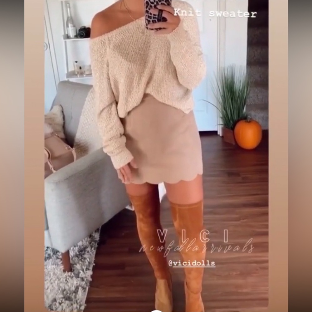 Flawless Scalloped Mini Skirt